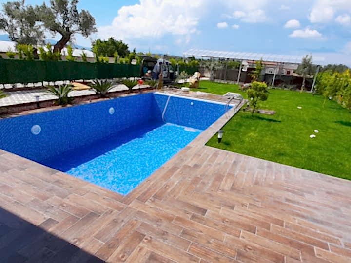 Urla Villa Havuzu